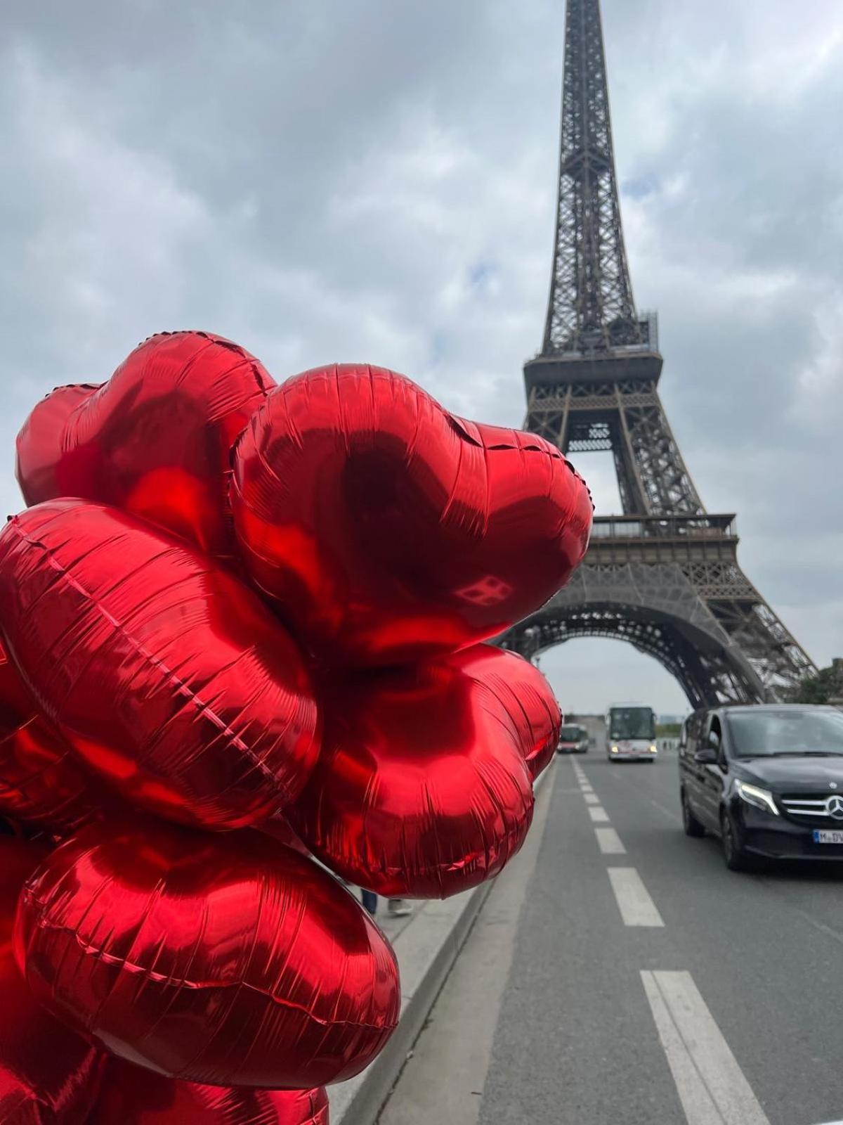 Апартаменты Quai De Seine Tour Eiffel Trocadero Париж Экстерьер фото