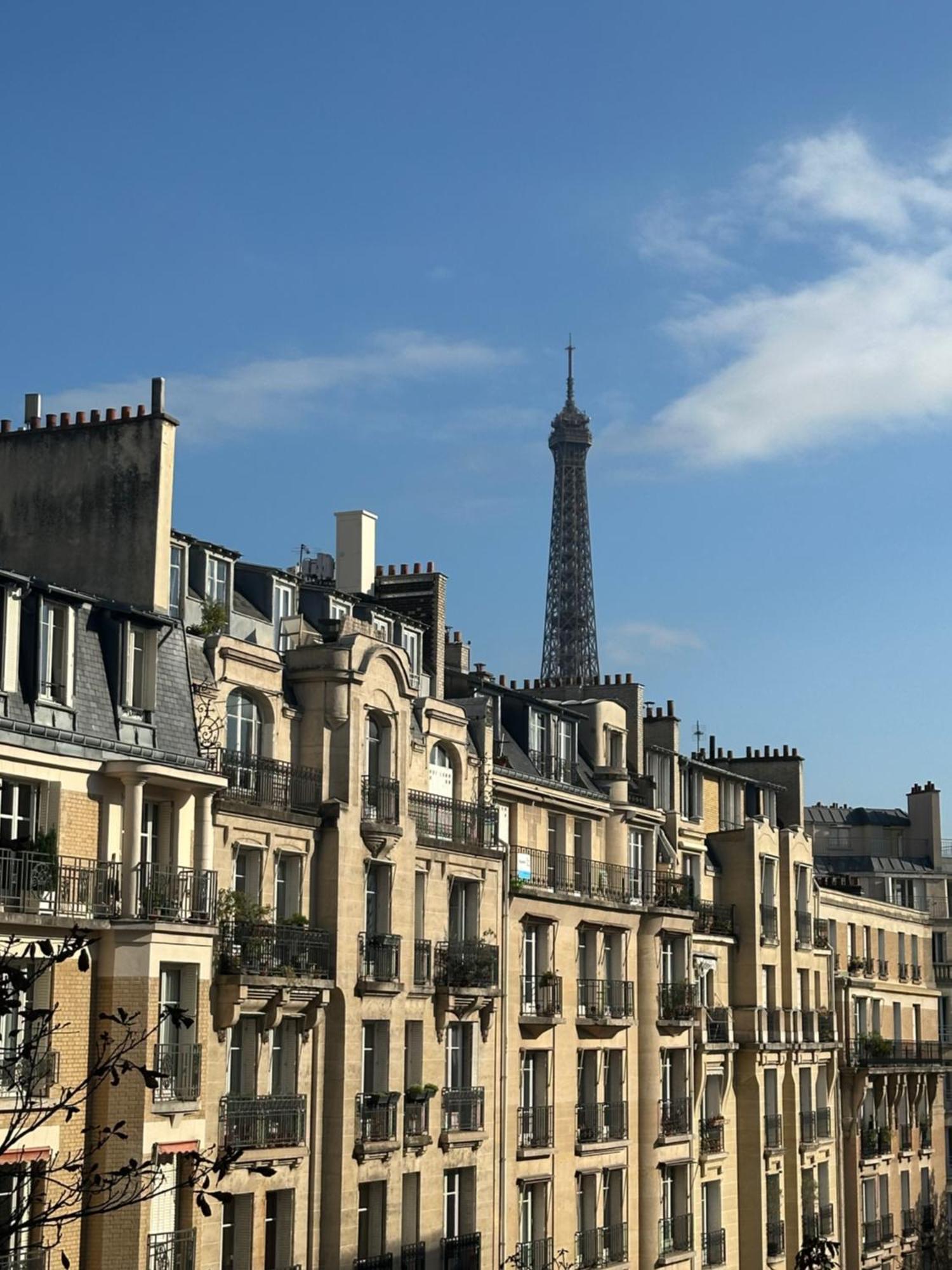 Апартаменты Quai De Seine Tour Eiffel Trocadero Париж Экстерьер фото